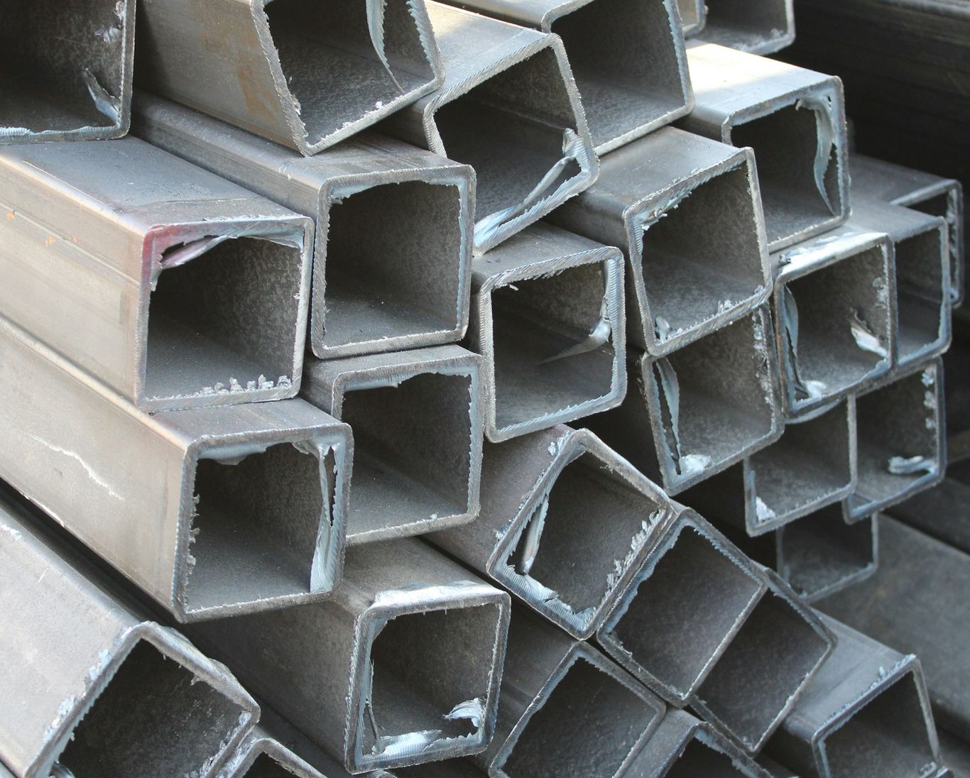 Aluminiumprofile zur wirtschaftlichen Vermarktung im Metallhandel